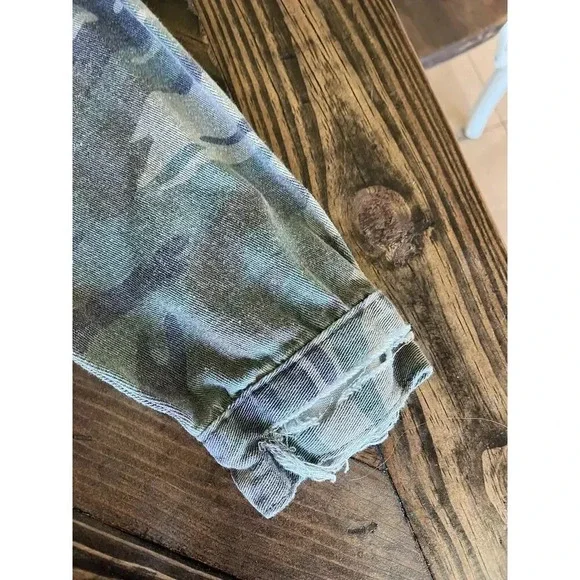 Lucky & Blessed Distressed Camo Jacket Women Medium Transitional Boho Fringe - Picture 12 of 16